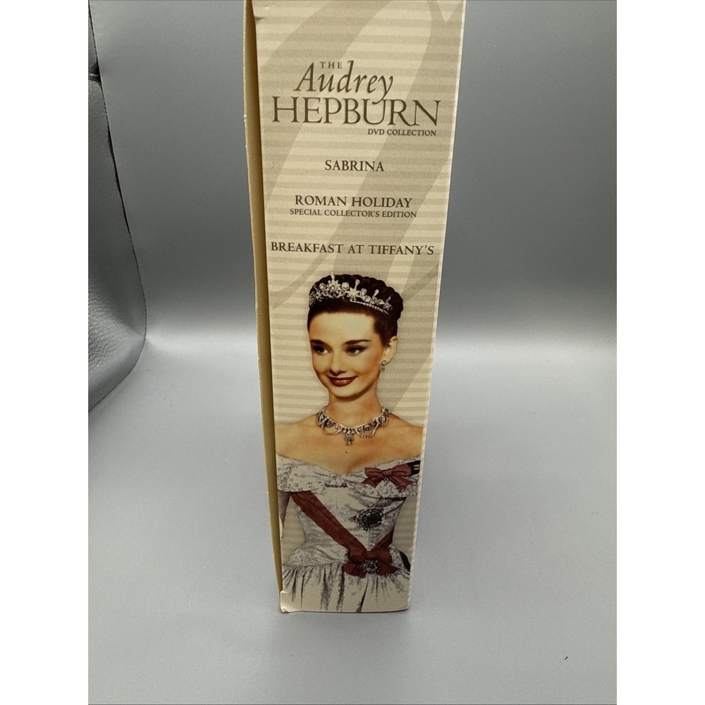 Audrey Hepburn Collect: Breakfast At Tiffany's/Roman Holiday/Sabrina (DVD, 2006) - Picture 4 of 4
